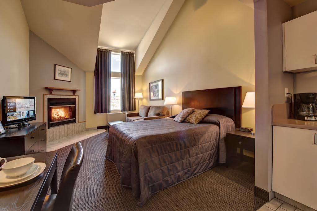 Hotel Vacances Tremblant Mont-Tremblant Esterno foto